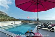 Holiday home Villa Astra with pool Makarska