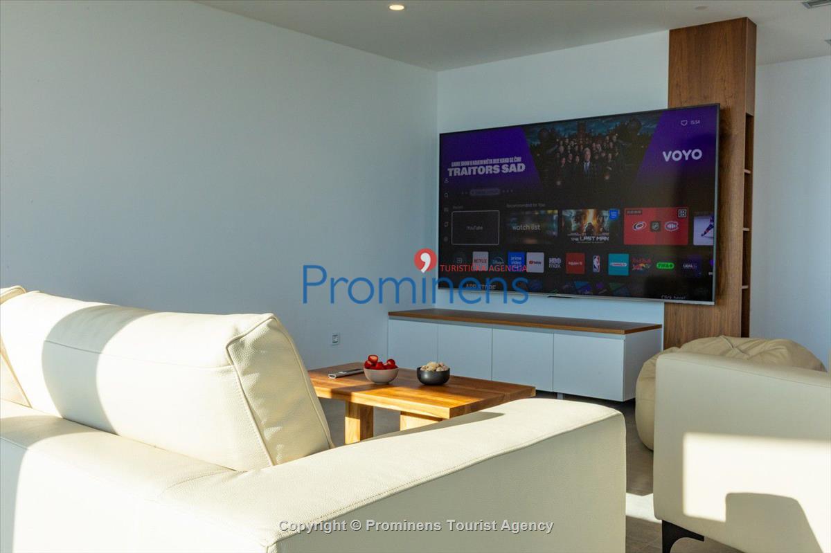 Luxury penthouse Sara Makarska
