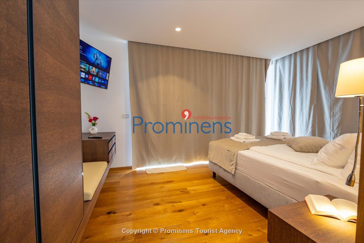 Luxury penthouse Sara Makarska