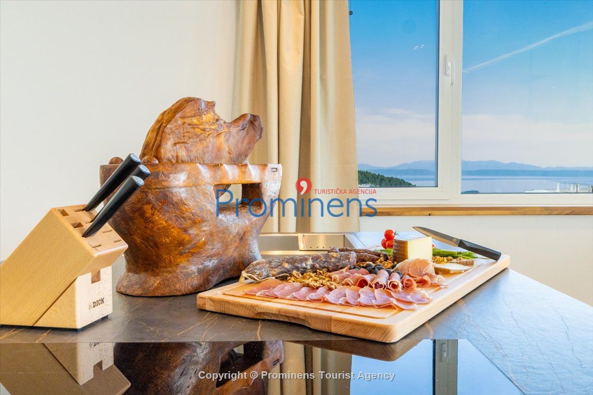 Luxury penthouse Sara Makarska