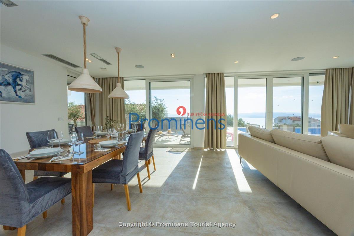 Pool apartment Maja & Petra 