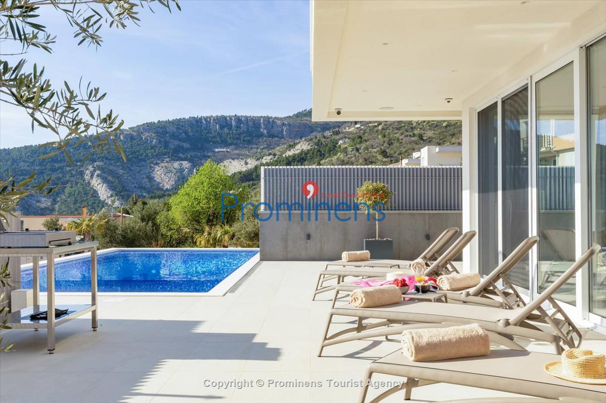 Exklusive Ferienwohnung Maja und Petra mit Pool in Makarska, 