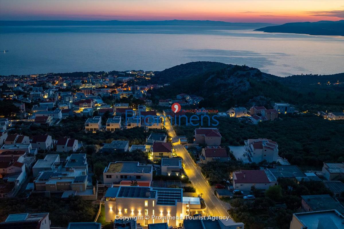 Exklusive Ferienwohnung Maja und Petra mit Pool in Makarska, 