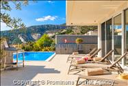 Exklusive Ferienwohnung Maja und Petra mit Pool in Makarska, 