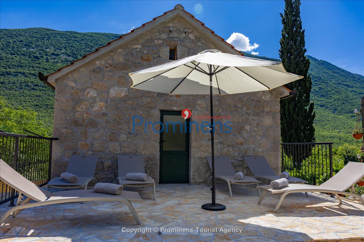 Heritage house Bašić Rašćane 