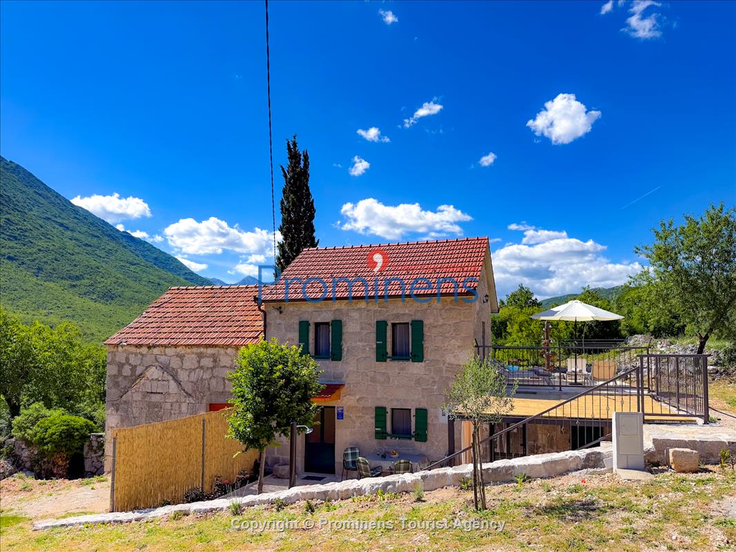 Heritage house Bašić Rašćane 