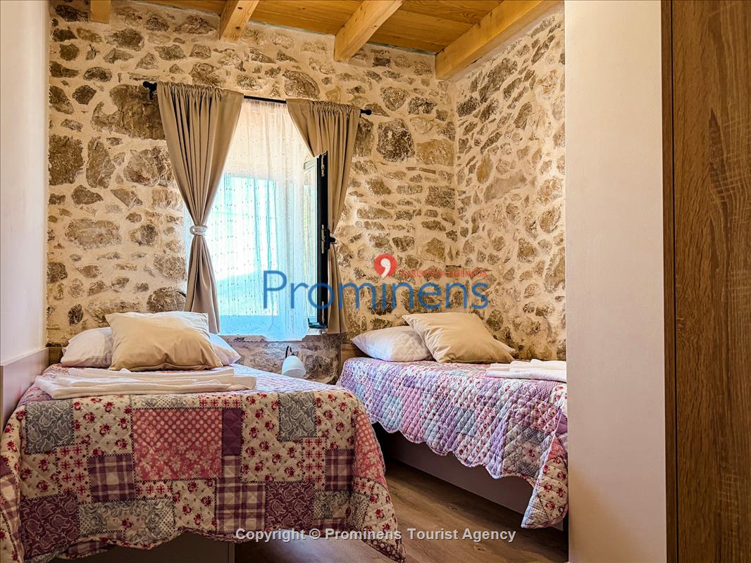 Heritage house Bašić Rašćane 