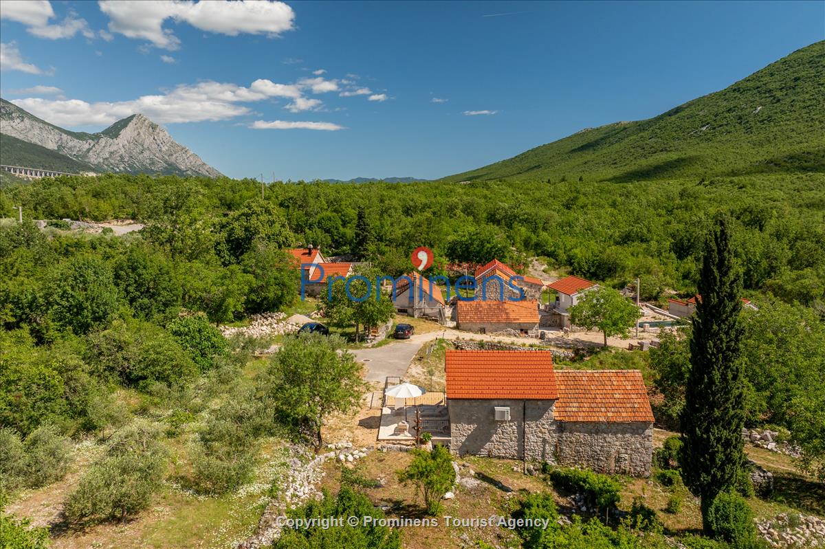 Heritage house Bašić Rašćane 