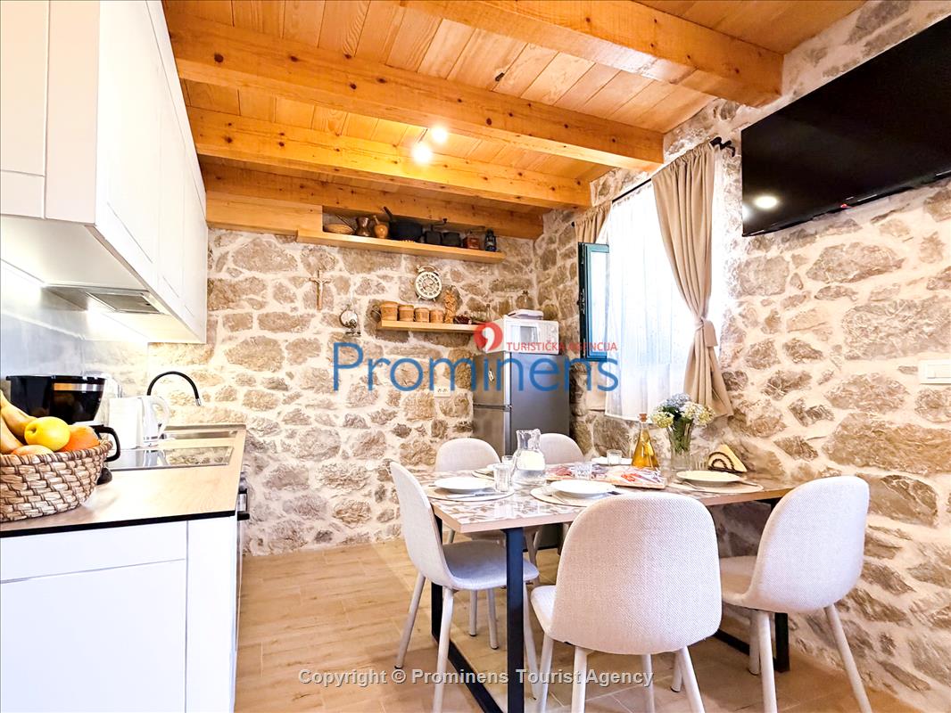 Heritage house Bašić Rašćane 