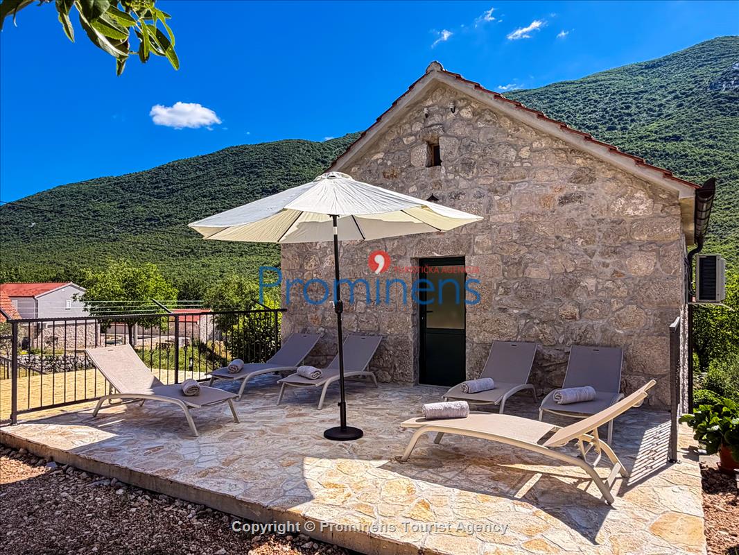 Heritage house Bašić Rašćane 