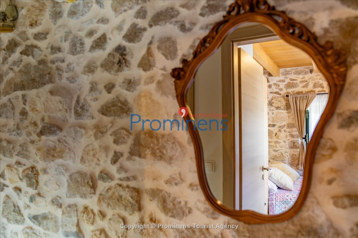 Heritage house Bašić Rašćane 