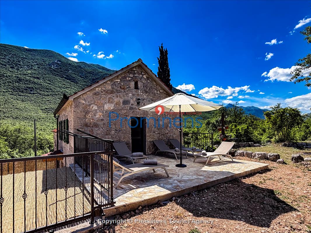 Heritage house Bašić Rašćane 