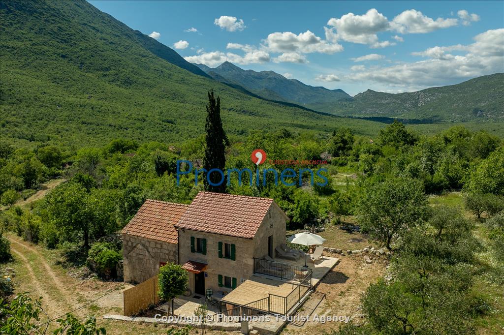 Heritage house Bašić Rašćane 