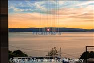 Villa Šime Brela – Pool, Sea View, Gym, Sleeps 4