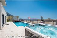 Villa Hota Makarska – grijani bazen, masažna kada, sauna, fitnes, 8 osoba