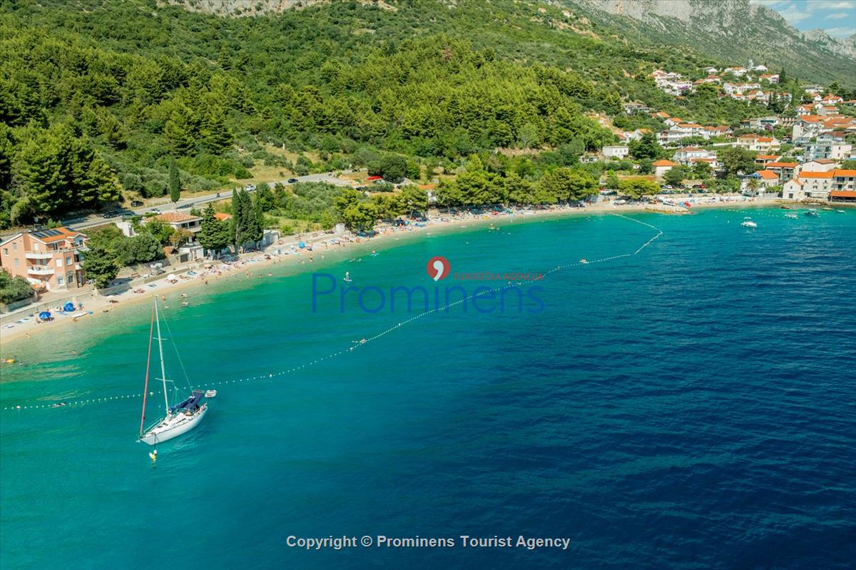 Kuća na plaži San't Antonio Podaca – 4 spavaće sobe, 2 obitelji, direktan izlaz na more, Makarska rivijera
