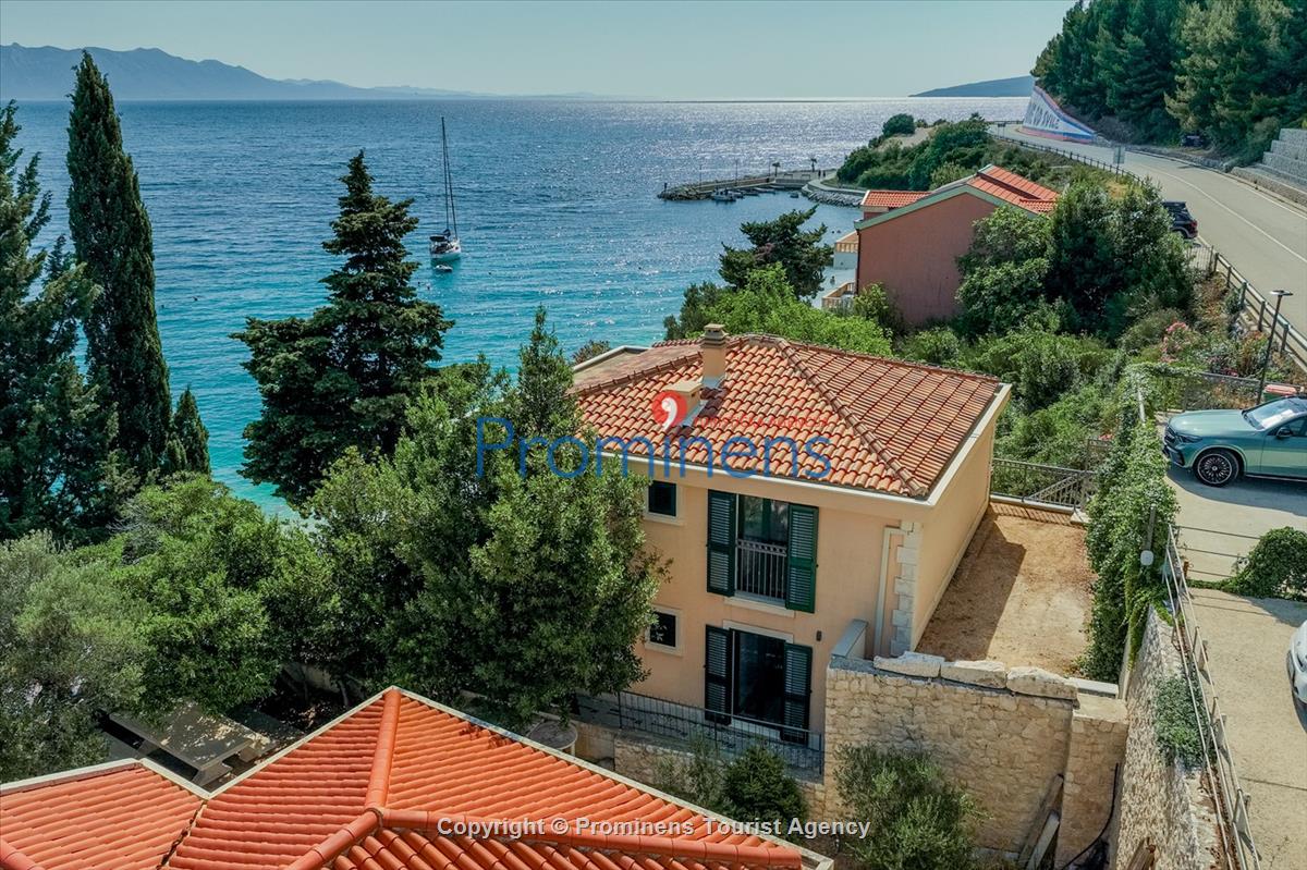 Kuća na plaži San't Antonio Podaca – 4 spavaće sobe, 2 obitelji, direktan izlaz na more, Makarska rivijera