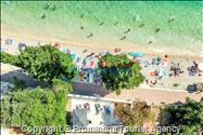 Kuća na plaži San't Antonio Podaca – 4 spavaće sobe, 2 obitelji, direktan izlaz na more, Makarska rivijera