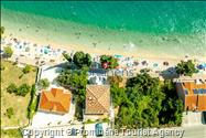 Kuća na plaži San't Antonio Podaca – 4 spavaće sobe, 2 obitelji, direktan izlaz na more, Makarska rivijera