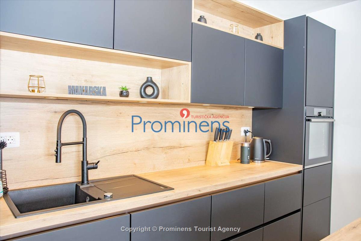 Helena Penthouse Makarska – Three-Bedroom Apartment at Muccurum Residence