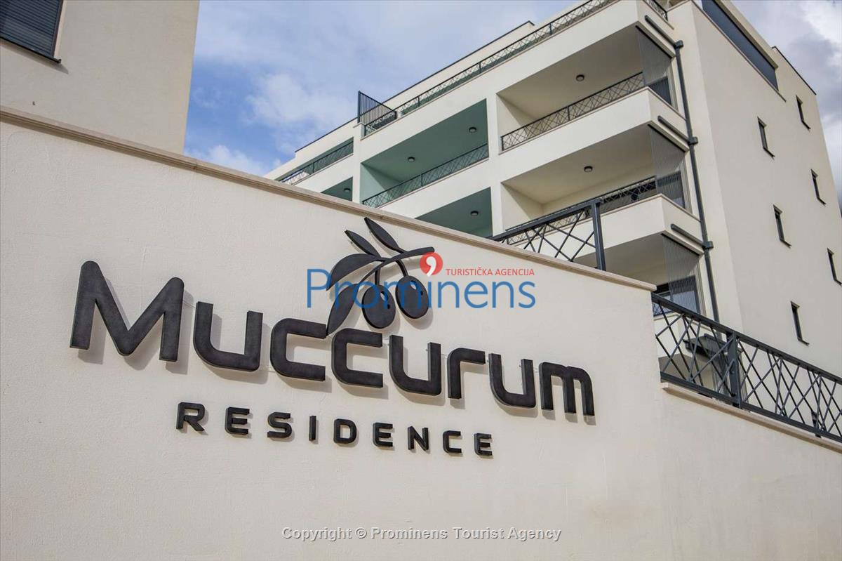 Helena Penthouse Makarska – Three-Bedroom Apartment at Muccurum Residence