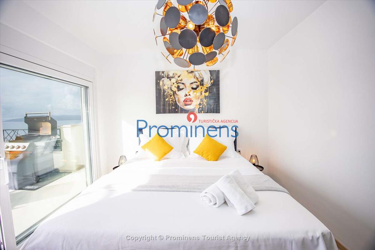 Helena Penthouse Makarska – Three-Bedroom Apartment at Muccurum Residence