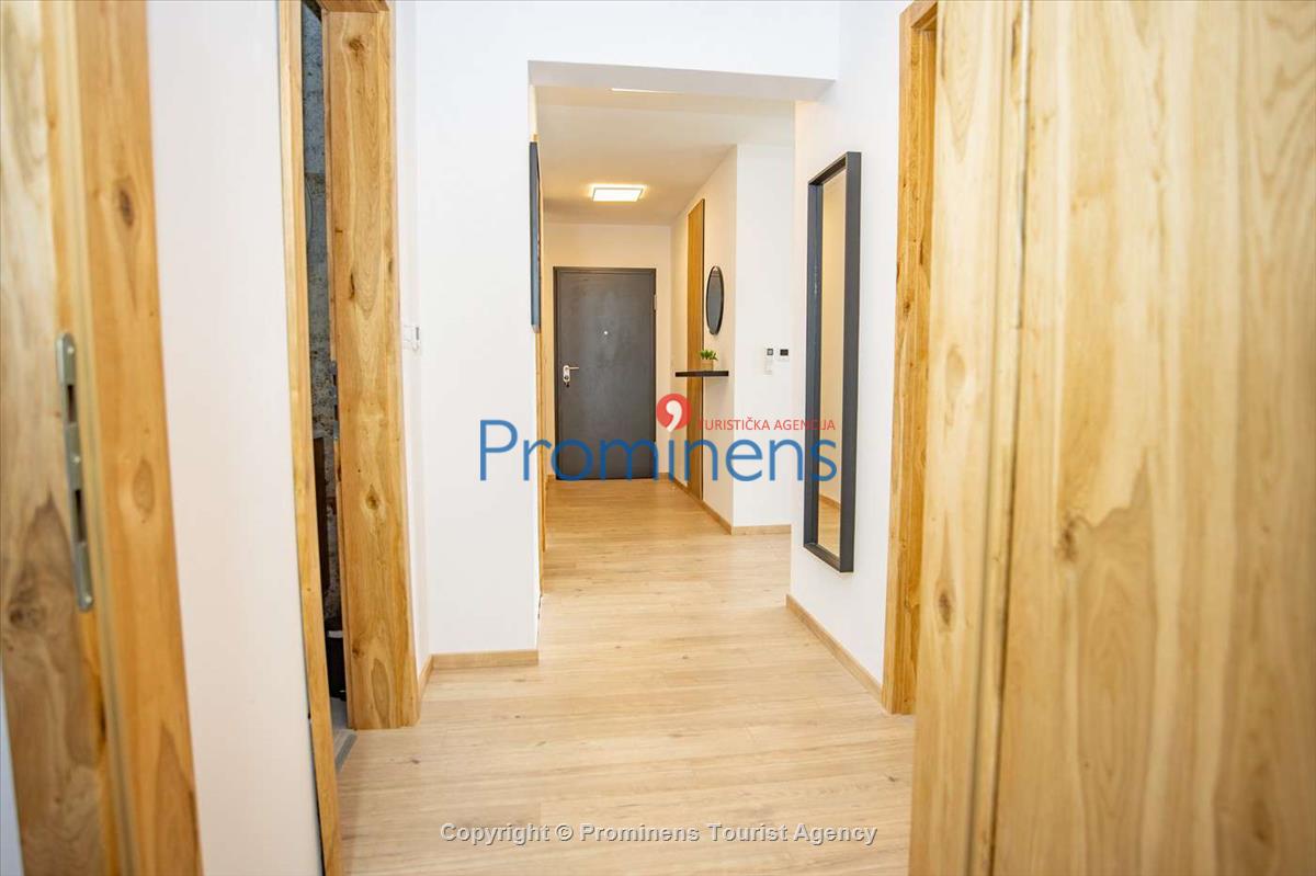 Helena Penthouse Makarska – Three-Bedroom Apartment at Muccurum Residence