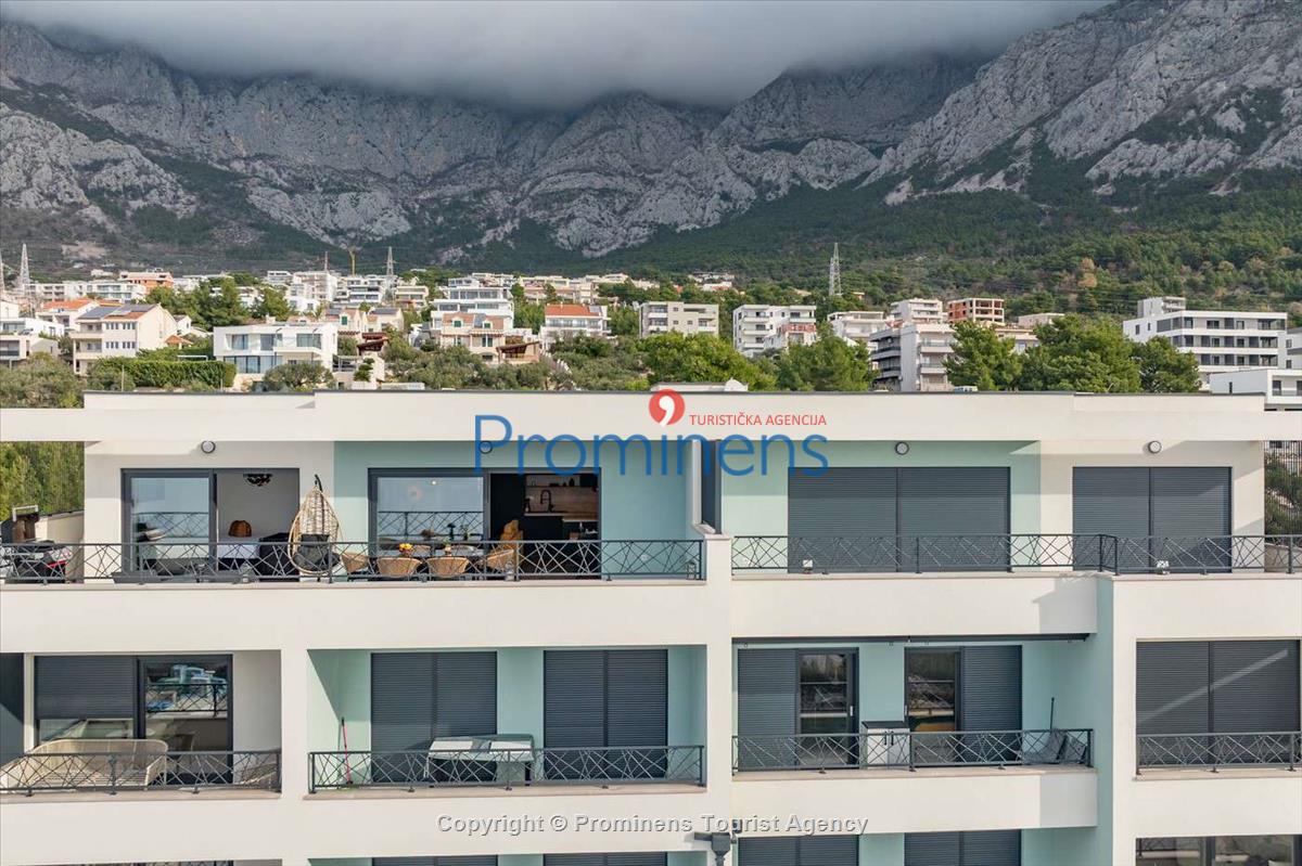 Helena Penthouse Makarska – Three-Bedroom Apartment at Muccurum Residence