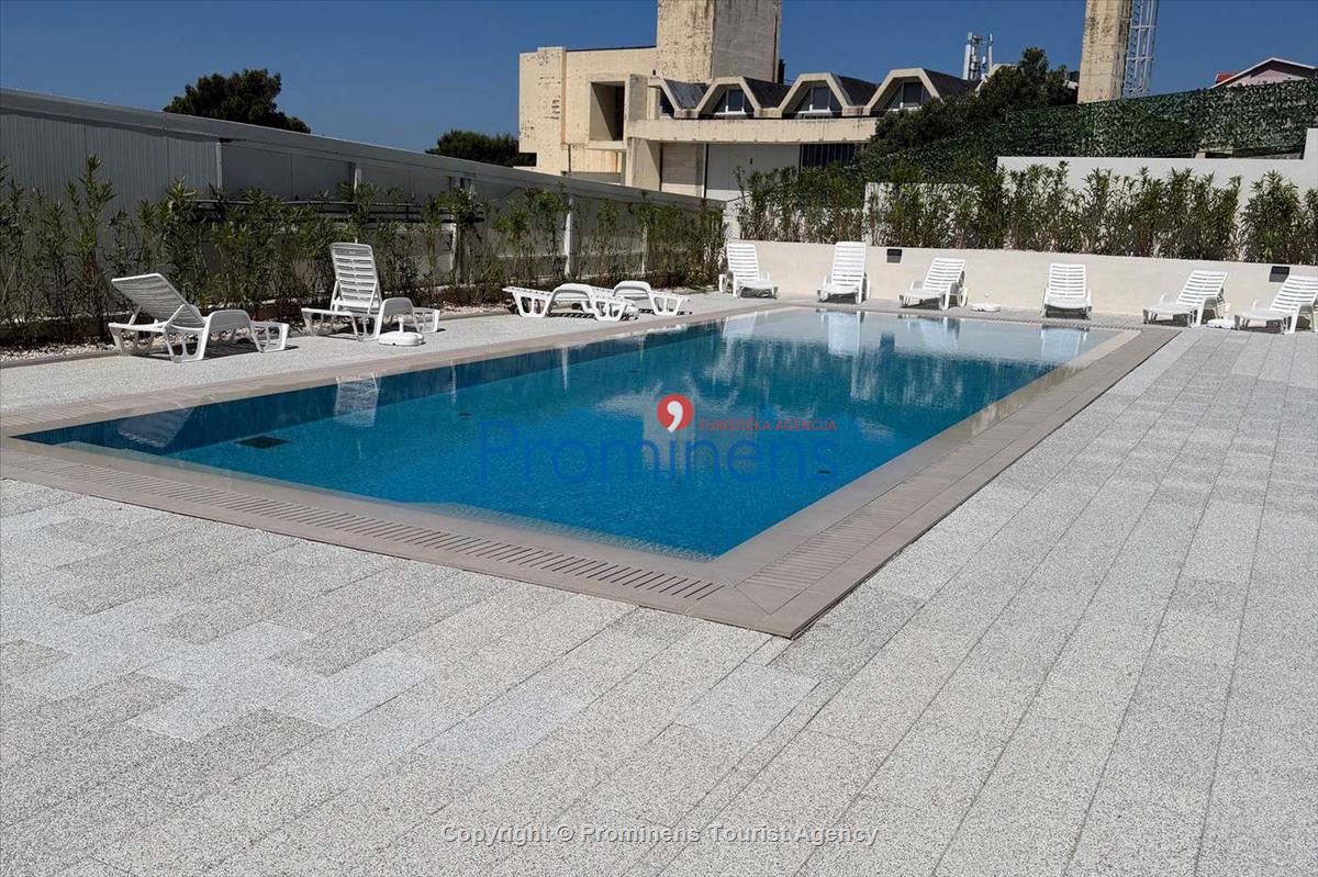 Helena Penthouse Makarska – Three-Bedroom Apartment at Muccurum Residence