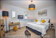Helena Penthouse Makarska – Three-Bedroom Apartment at Muccurum Residence