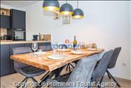 Helena Penthouse Makarska – Three-Bedroom Apartment at Muccurum Residence