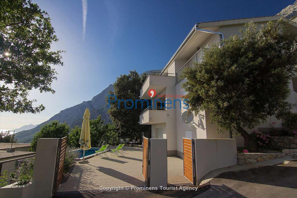 Ferienhaus Bastion mit Pool und Meerblick Baška Voda Dalmatien