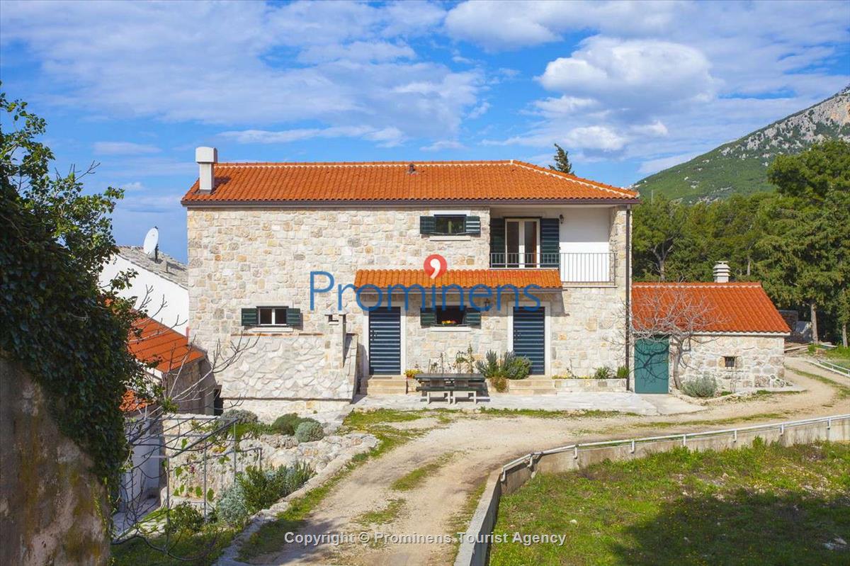 Ferienhaus Finestra mit Pool in  Tučepi an Makarska Riviera mit zwei Schlafzimmern-Kroatien -Familienurlaub 