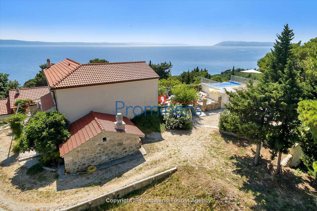 Ferienhaus Finestra mit Pool in  Tučepi an Makarska Riviera mit zwei Schlafzimmern-Kroatien -Familienurlaub 