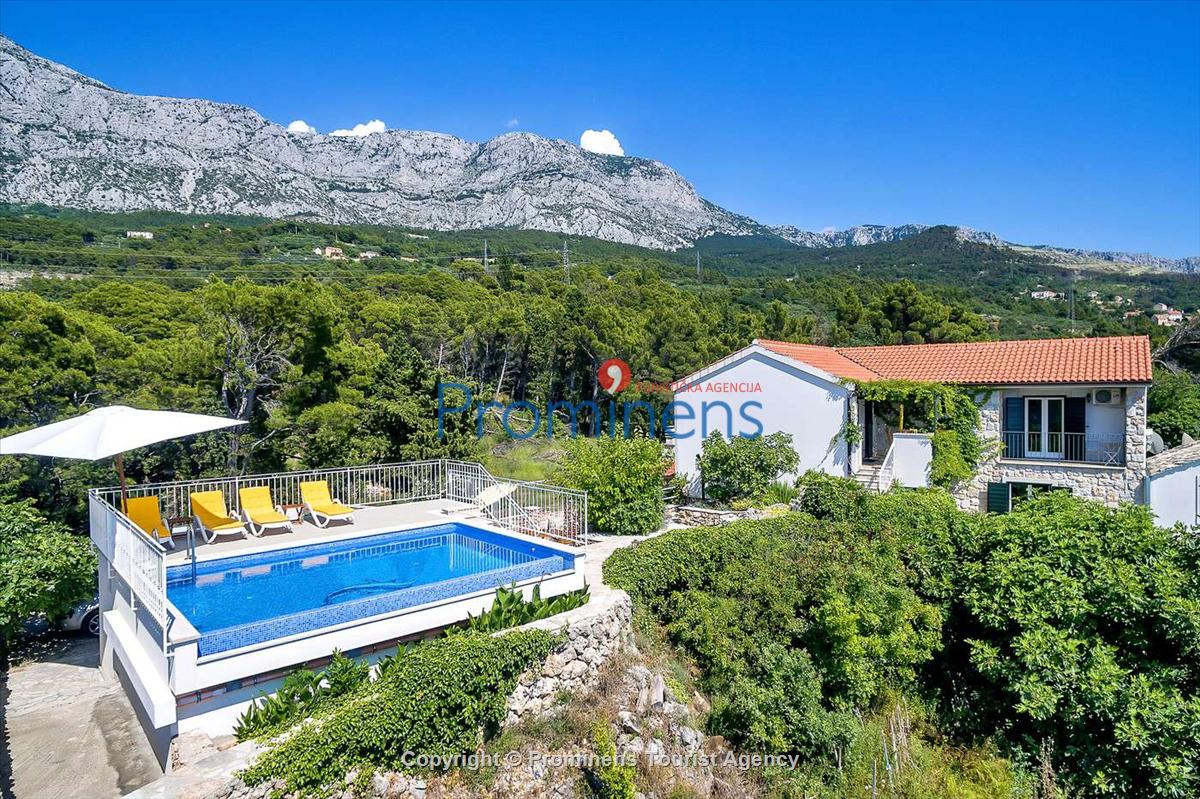 Ferienhaus Finestra mit Pool in  Tučepi an Makarska Riviera mit zwei Schlafzimmern-Kroatien -Familienurlaub 