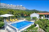 Ferienhaus Finestra mit Pool in  Tučepi an Makarska Riviera mit zwei Schlafzimmern-Kroatien -Familienurlaub 