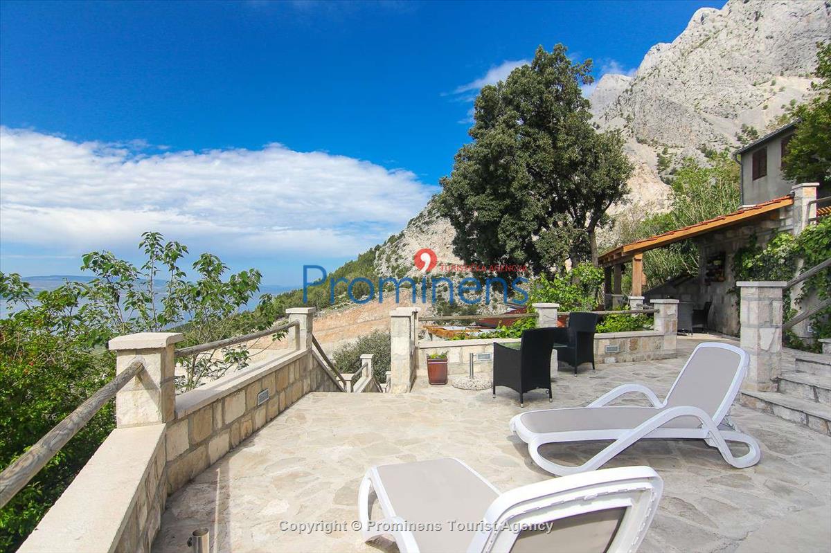 Ferienhaus Villa Dado Baška Voda,  Makarska Riviera  Kroatien  mit Meerblick beheiztem Pool und Garten