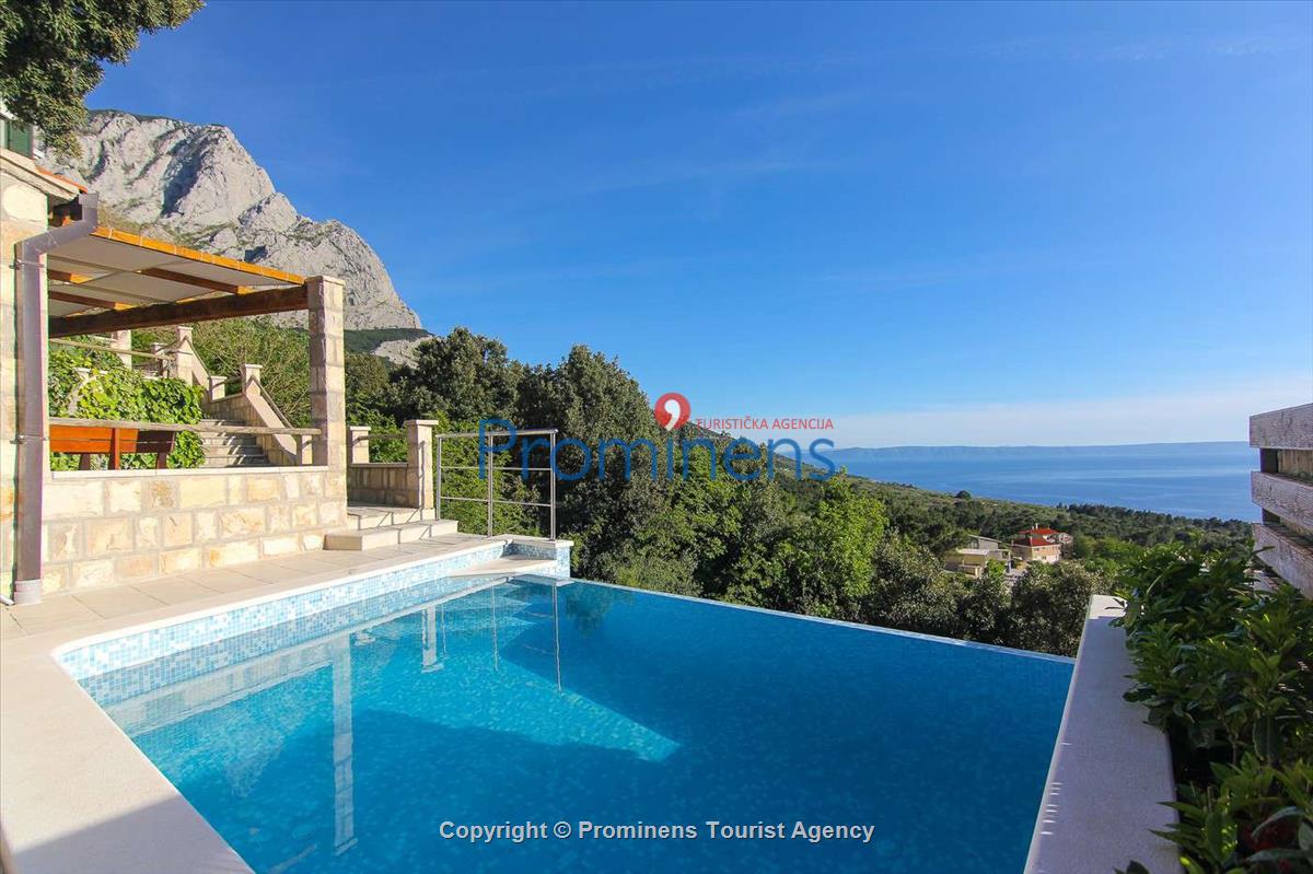 Ferienhaus Villa Dado Baška Voda,  Makarska Riviera  Kroatien  mit Meerblick beheiztem Pool und Garten