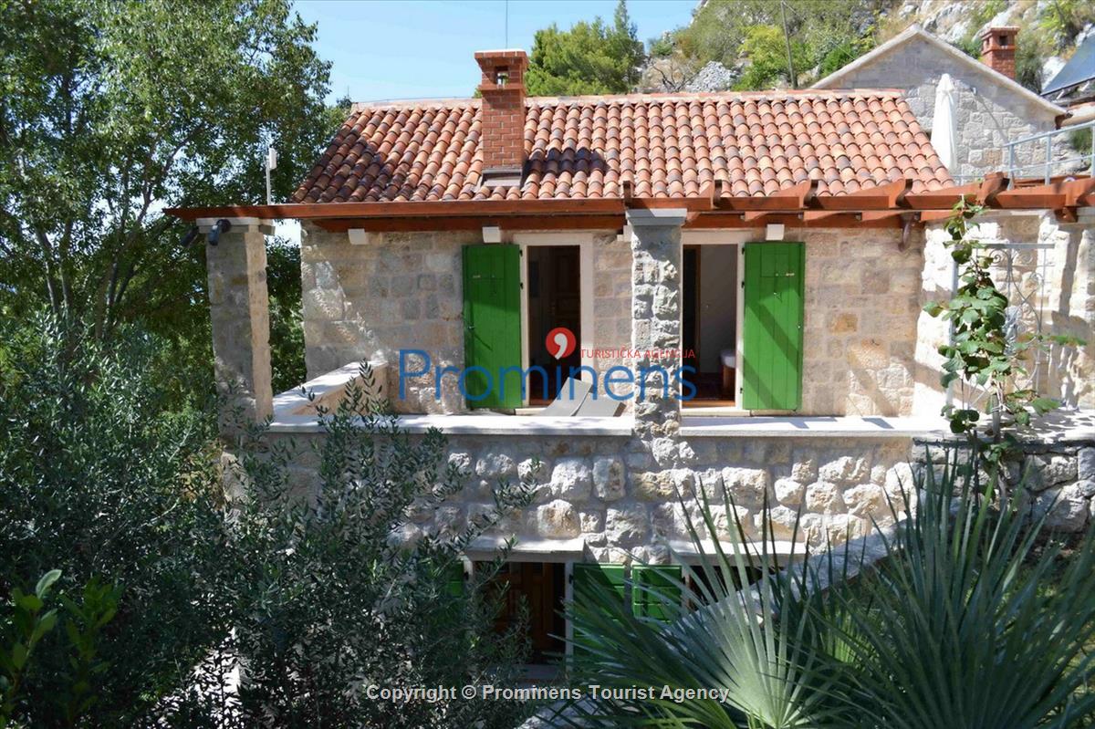 Two Stone Villas Baucic in Omiš Croatia for rent