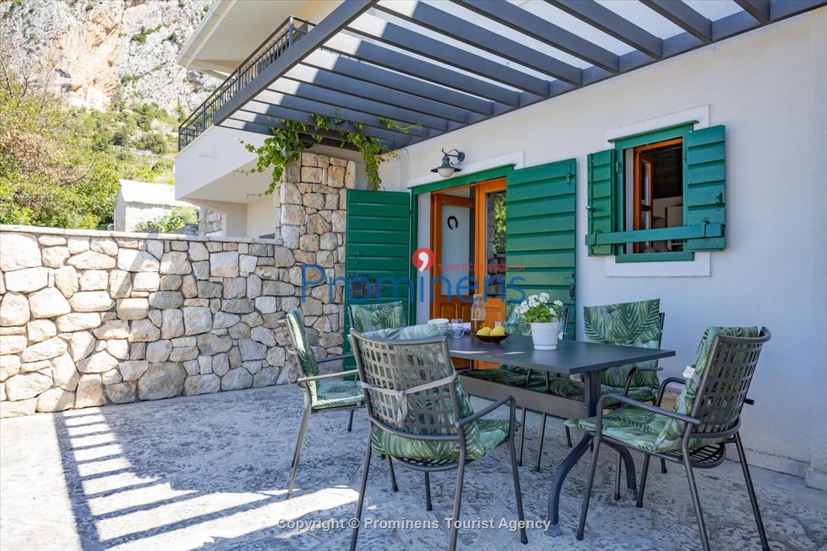 Ferienhaus Mely mit beheiztem Pool in Makarska - Panoramablick und Entspannung