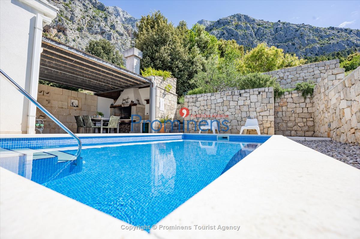 Ferienhaus Mely mit beheiztem Pool in Makarska - Panoramablick und Entspannung