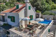 Ferienhaus Mely mit beheiztem Pool in Makarska - Panoramablick und Entspannung