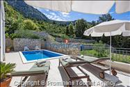 Ferienhaus Mely mit beheiztem Pool in Makarska - Panoramablick und Entspannung