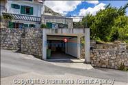 Ferienhaus Mely mit beheiztem Pool in Makarska - Panoramablick und Entspannung