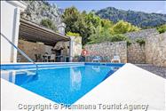 Ferienhaus Mely mit beheiztem Pool in Makarska - Panoramablick und Entspannung