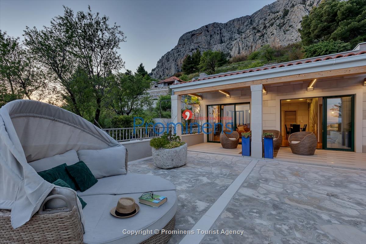 Villa Ritta with pool Makarska