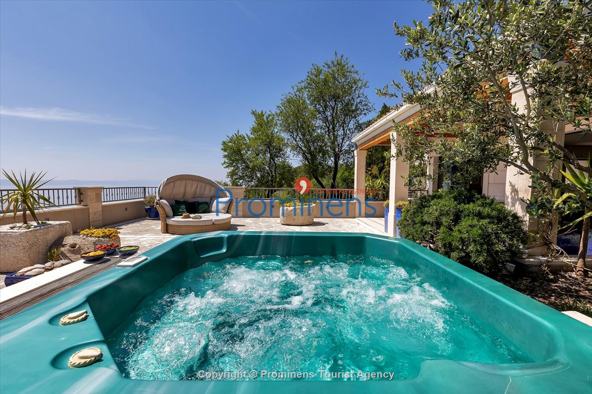 Ferienhaus mit Pool Villa Rita in Makarska - Kroatien im Naturpark Biokovo