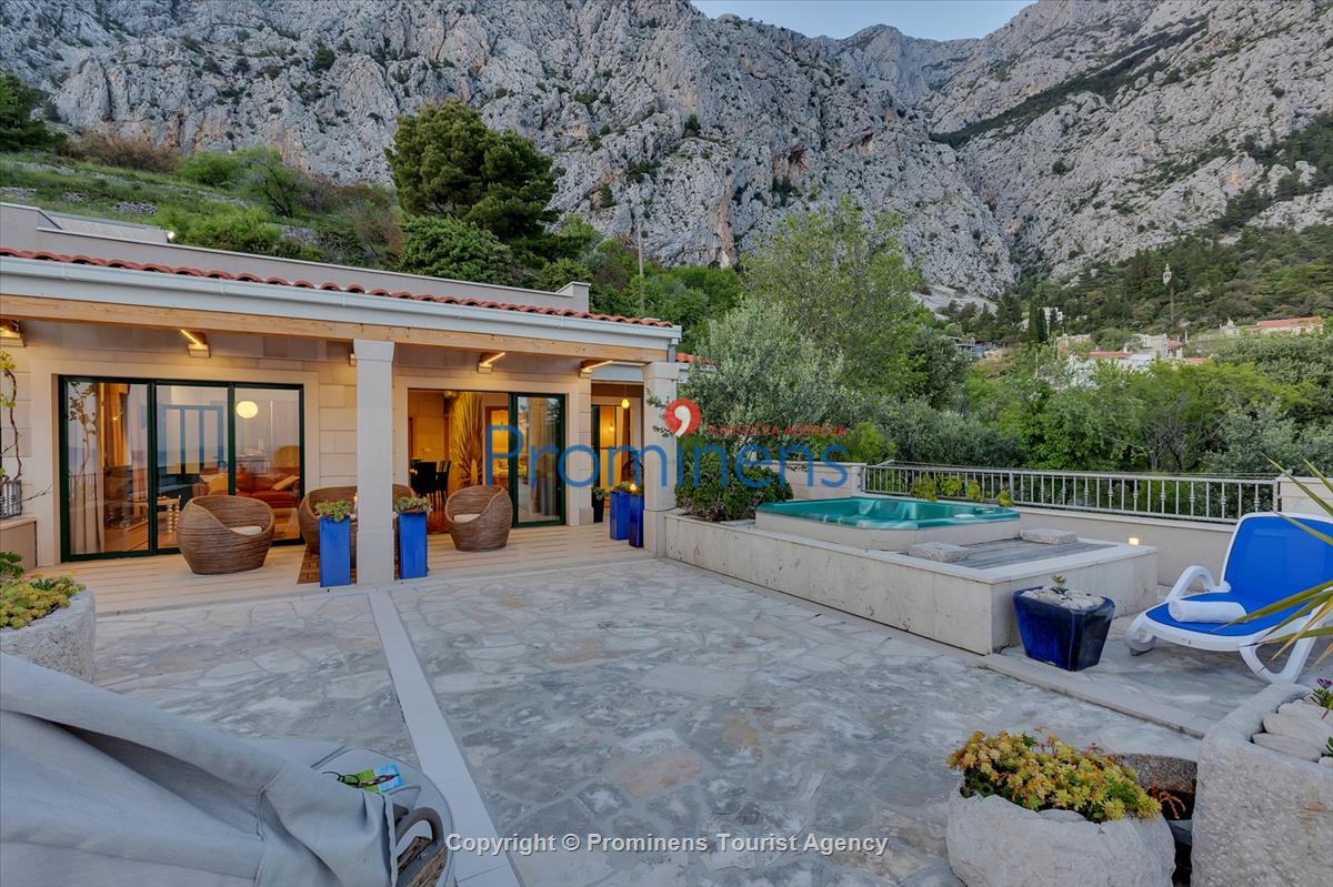 Ferienhaus mit Pool Villa Rita in Makarska - Kroatien im Naturpark Biokovo