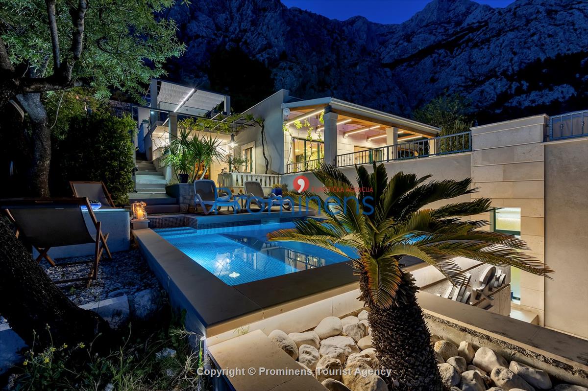 Villa Ritta with pool Makarska