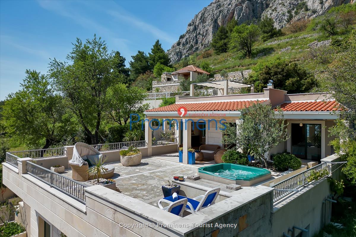 Villa Ritta with pool Makarska